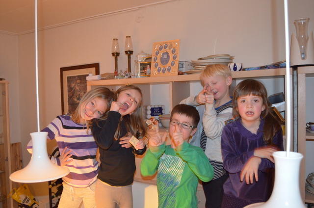 2013-02-27-18-53-34