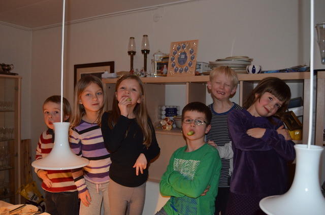 2013-02-27-18-54-50