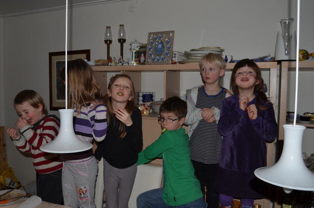 2013-02-27-18-56-19
