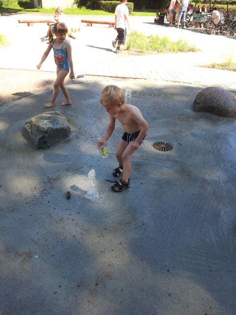 2012-07-25-14-47-09